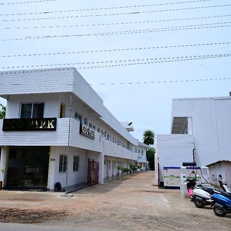 Hotel Geo Park Pudukkottai Esterno foto
