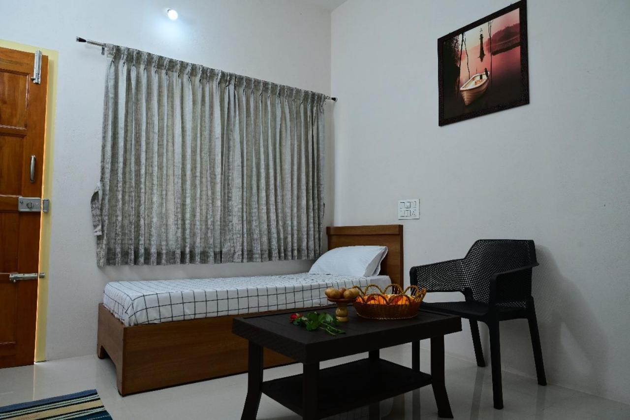 Hotel Geo Park Pudukkottai Esterno foto